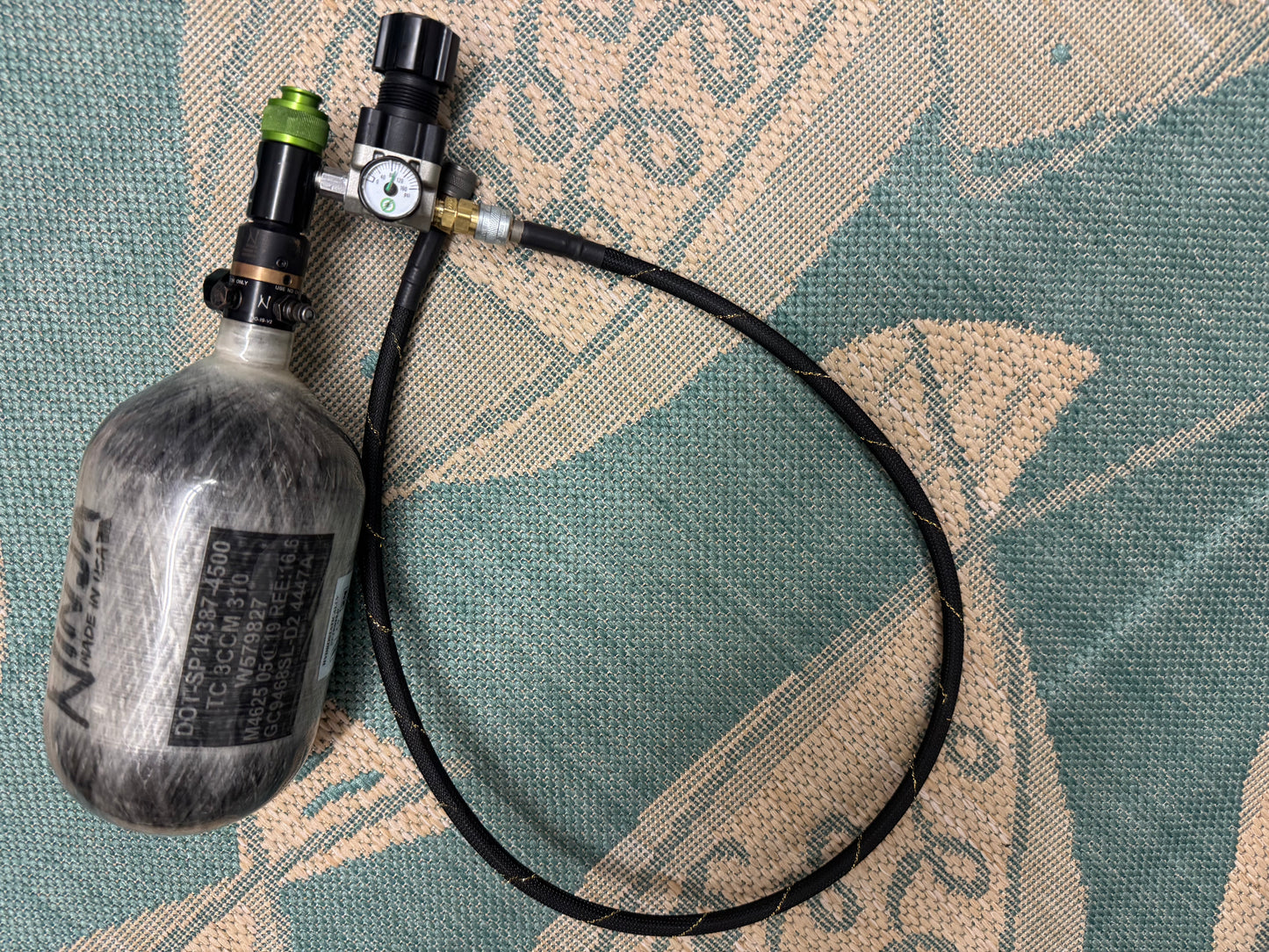 Carbon 68/4500 HPA Airtank with SLP regulator and line