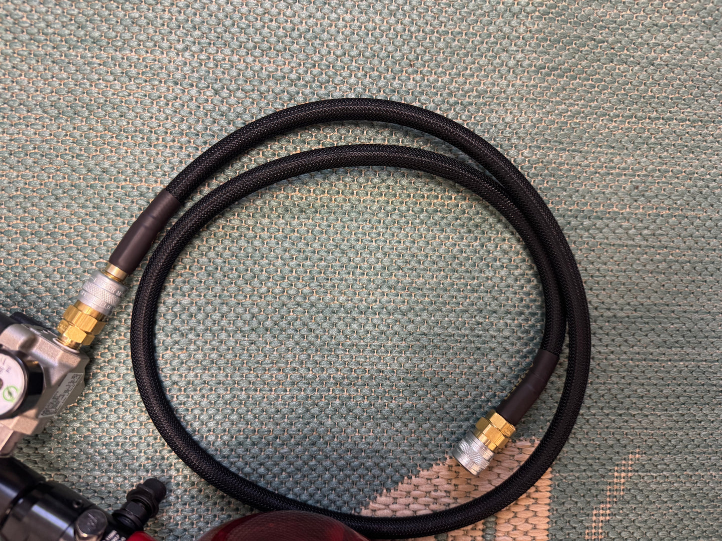 Carbon 48/4500 Tank with SLP Regulator and line