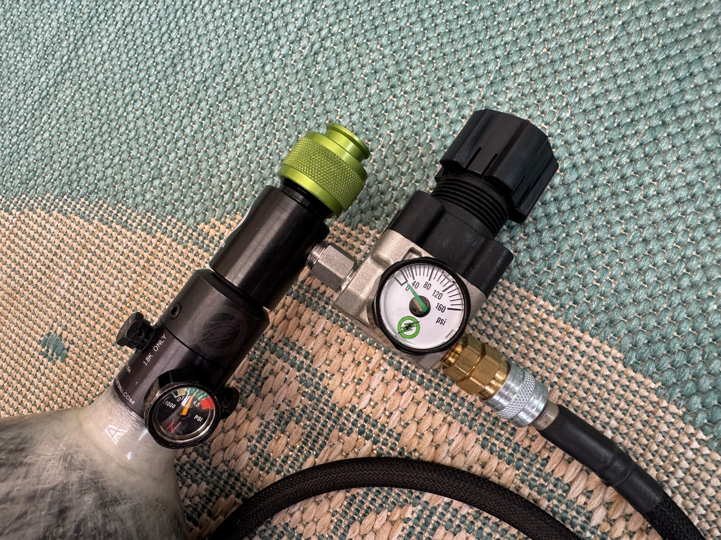 Carbon 90/4500 HPA Airtank with SLP regulator and line