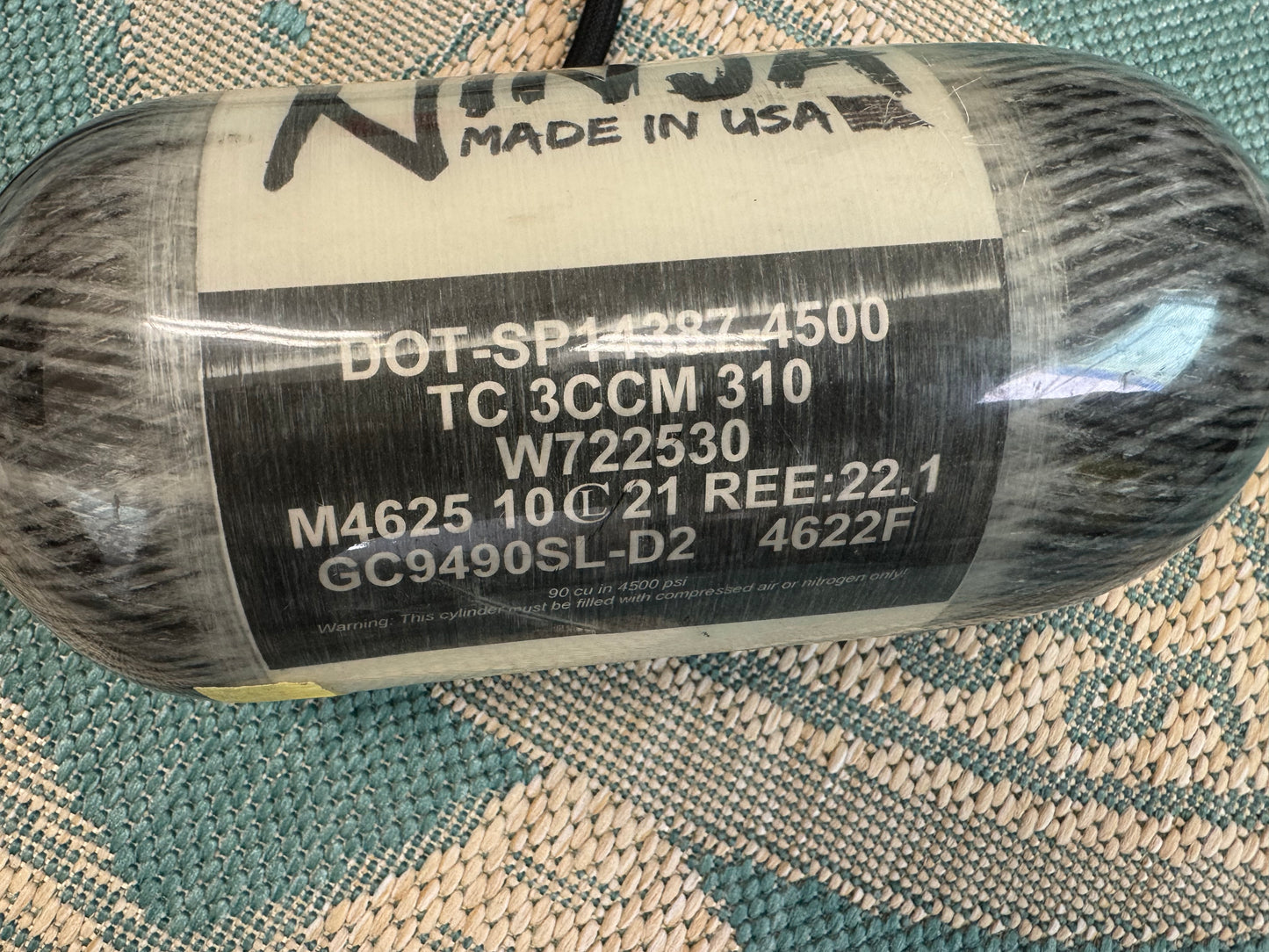 Carbon 90/4500 HPA Airtank with SLP regulator and line