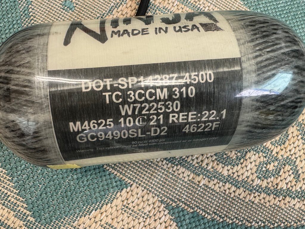 Carbon 90/4500 HPA Airtank with SLP regulator and line